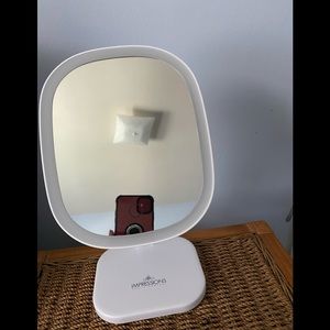 Vanity Light Mirror NWOB